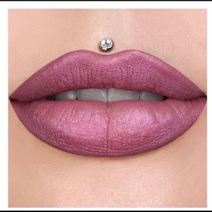Jeffree Star Velour Liquid Lipstick Scandal